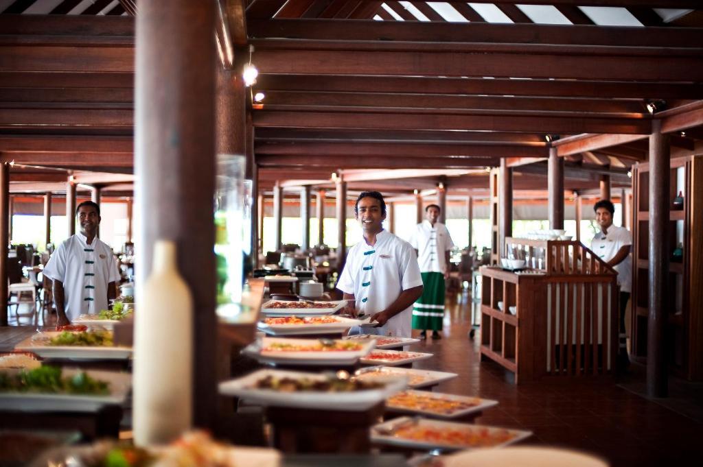 Diamonds Athuruga Beach & Water Villas Esterno foto