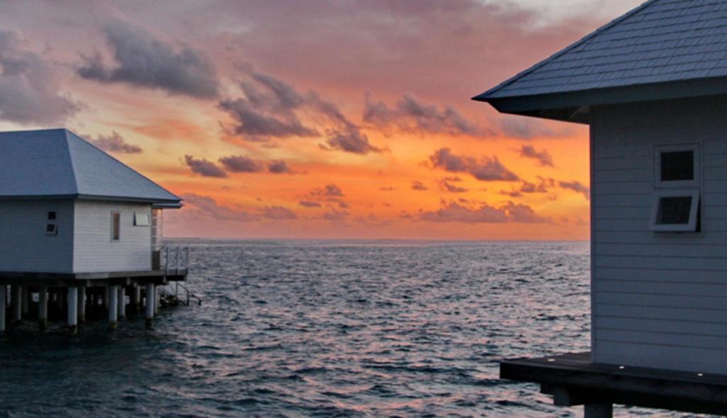 Diamonds Athuruga Beach & Water Villas Esterno foto