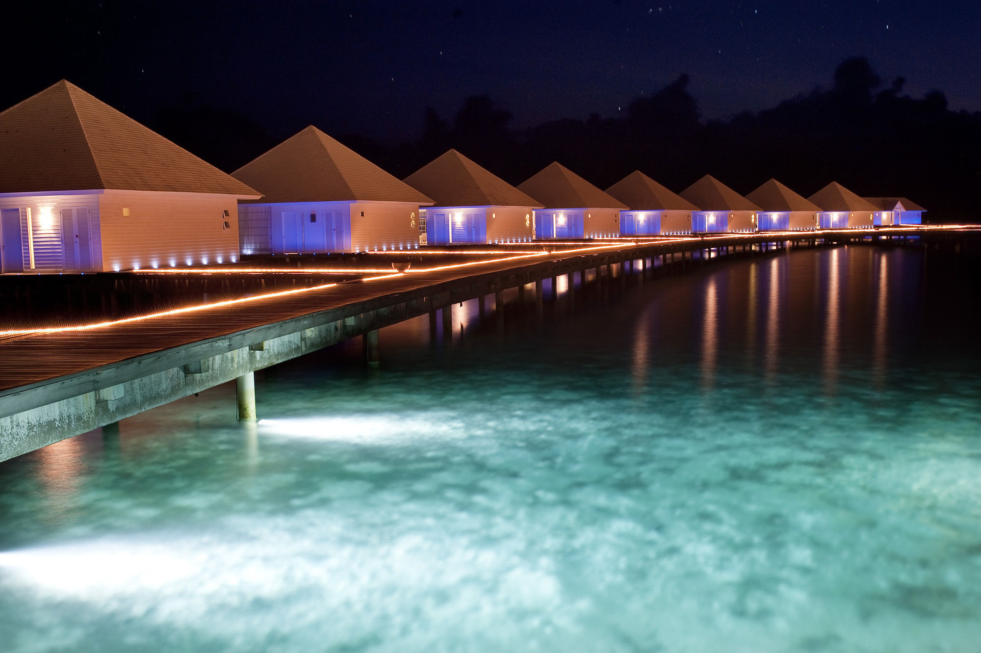 Diamonds Athuruga Beach & Water Villas Esterno foto