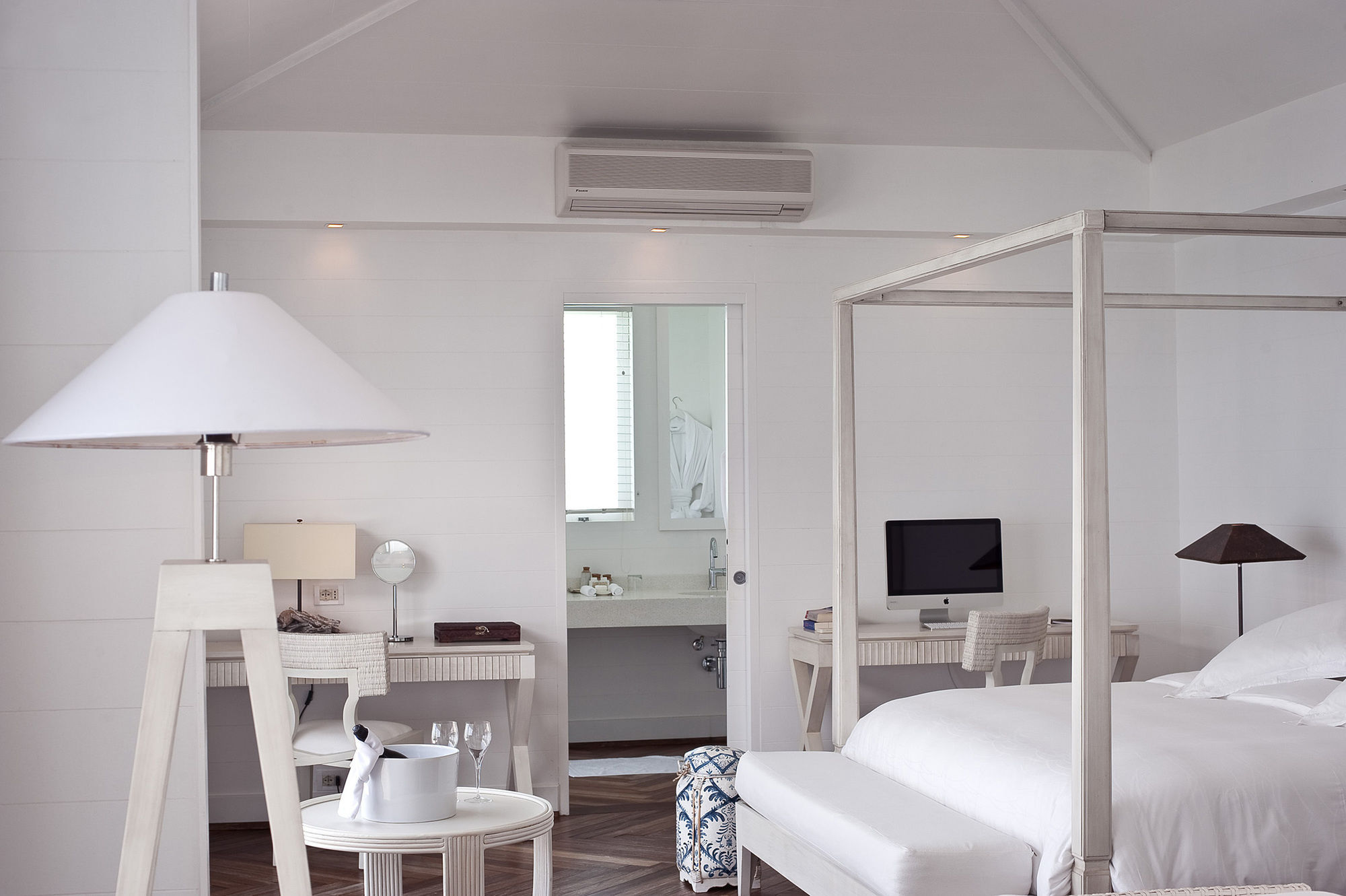 Diamonds Athuruga Beach & Water Villas Esterno foto