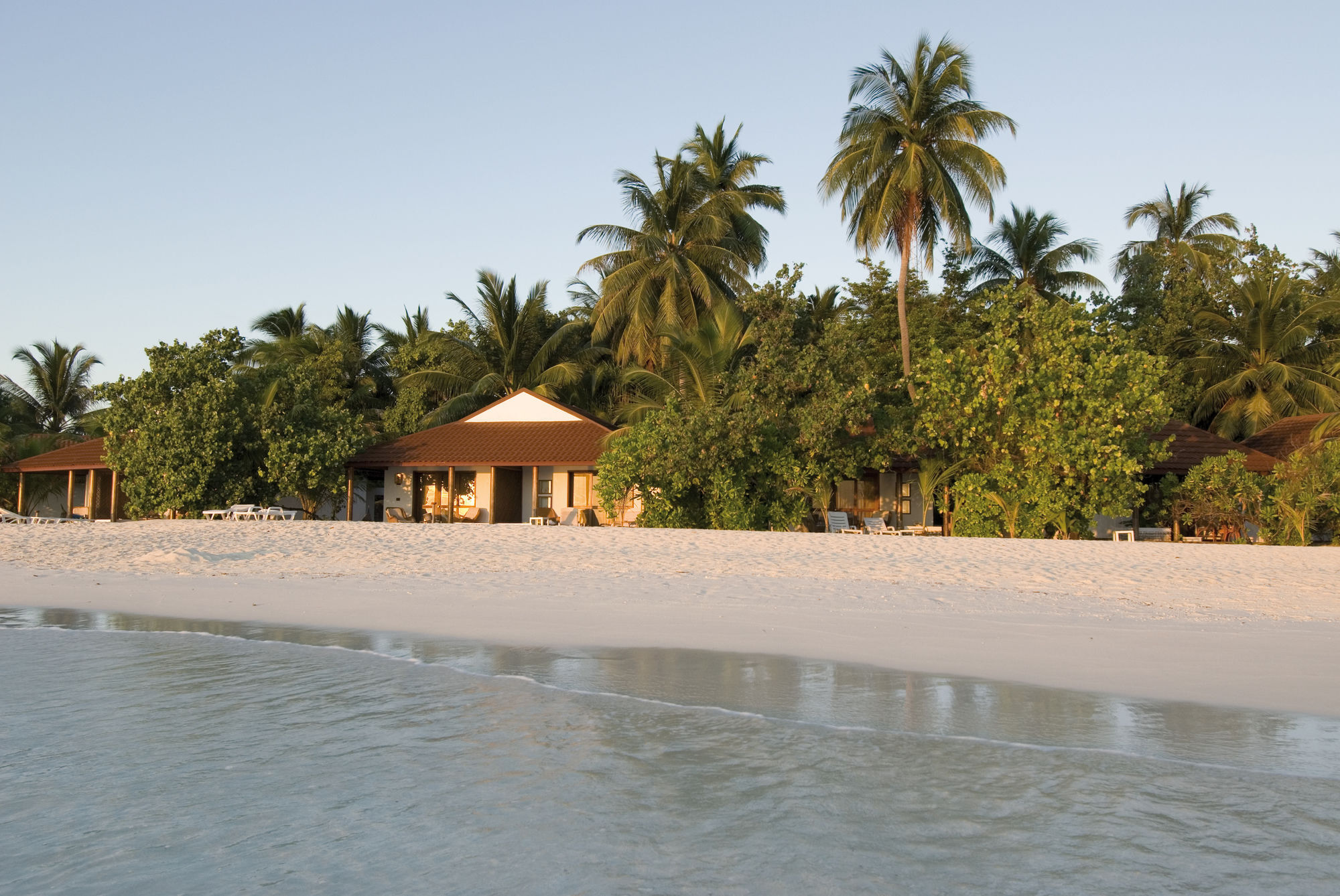Diamonds Athuruga Beach & Water Villas Esterno foto
