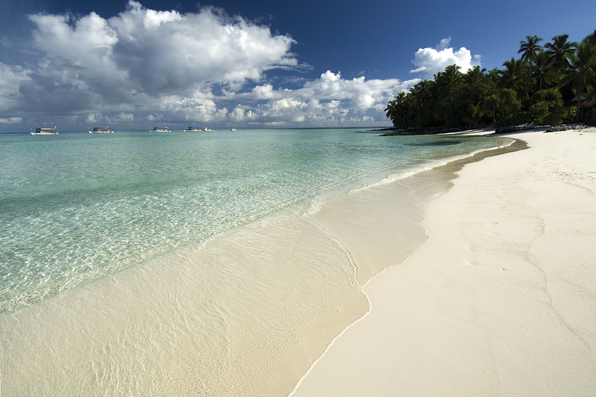Diamonds Athuruga Beach & Water Villas Esterno foto